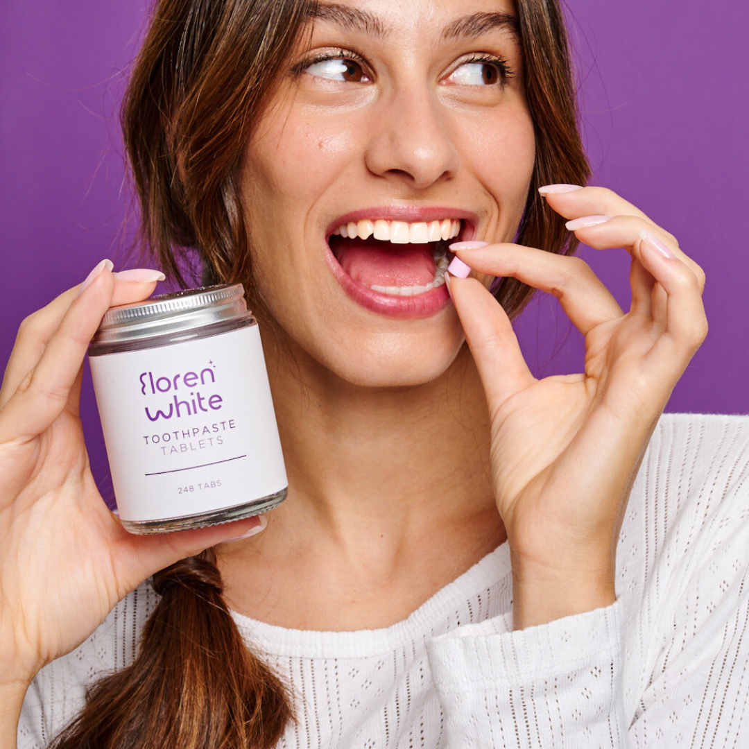 טבליות צחצוח שיניים והלבנה